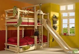 تخت دو طبقه