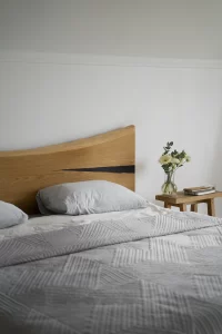 اثرتخت خواب چوبی بر راحتی و سلامت در خواب شبانه